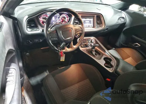 2022 Dodge Challenger Gt z USA, uszkodzony, nr VIN 2C3CDZJG6NH230084